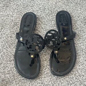 Tory Burch Black Patent Miller Logo Thong Sandals